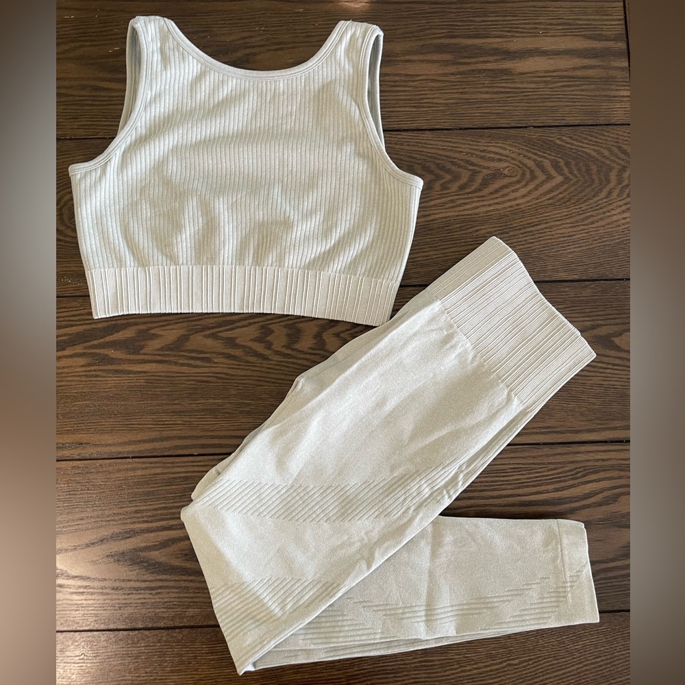 SHEIN  Light Green Ribbed Leggings and Top Set